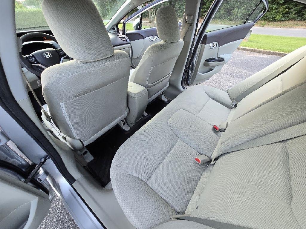Honda Civic EX Sedan 5-Speed AT 2012