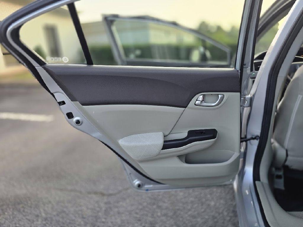 Honda Civic EX Sedan 5-Speed AT 2012