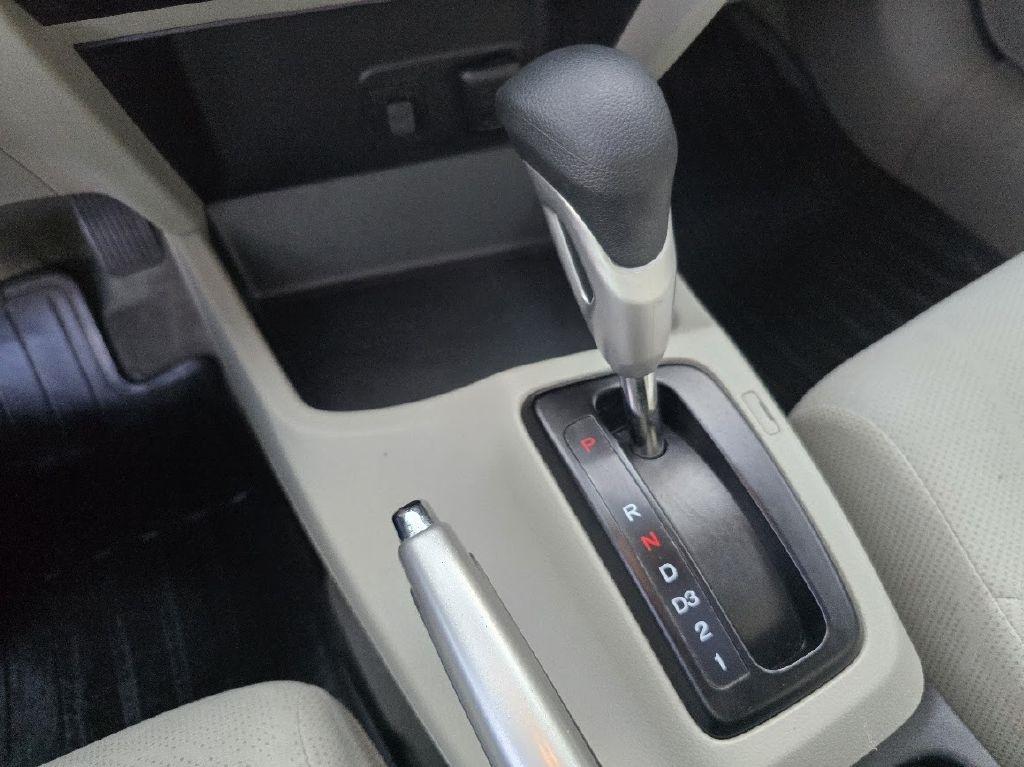 Honda Civic EX Sedan 5-Speed AT 2012