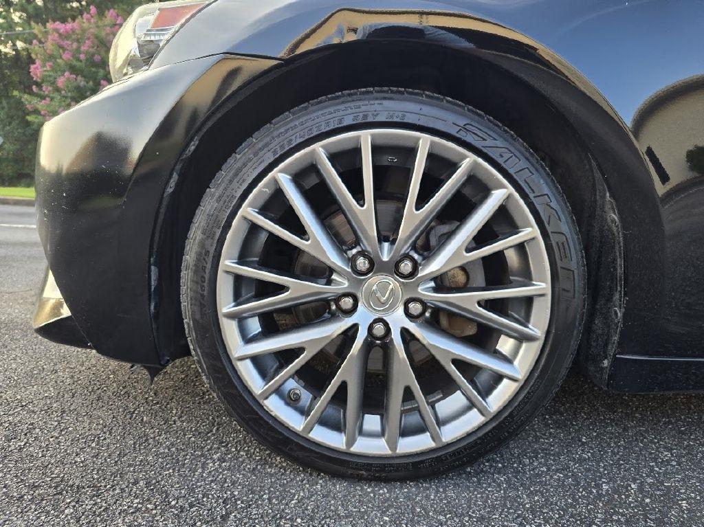 Lexus IS 250 RWD 2015