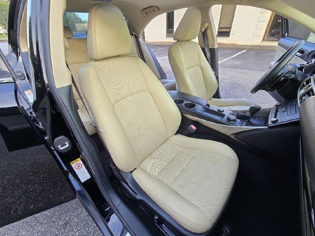 Lexus IS 250 RWD 2015