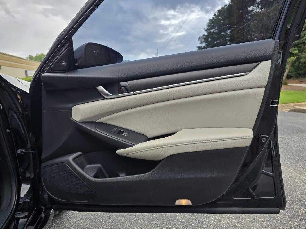 Honda Accord Touring CVT 2018