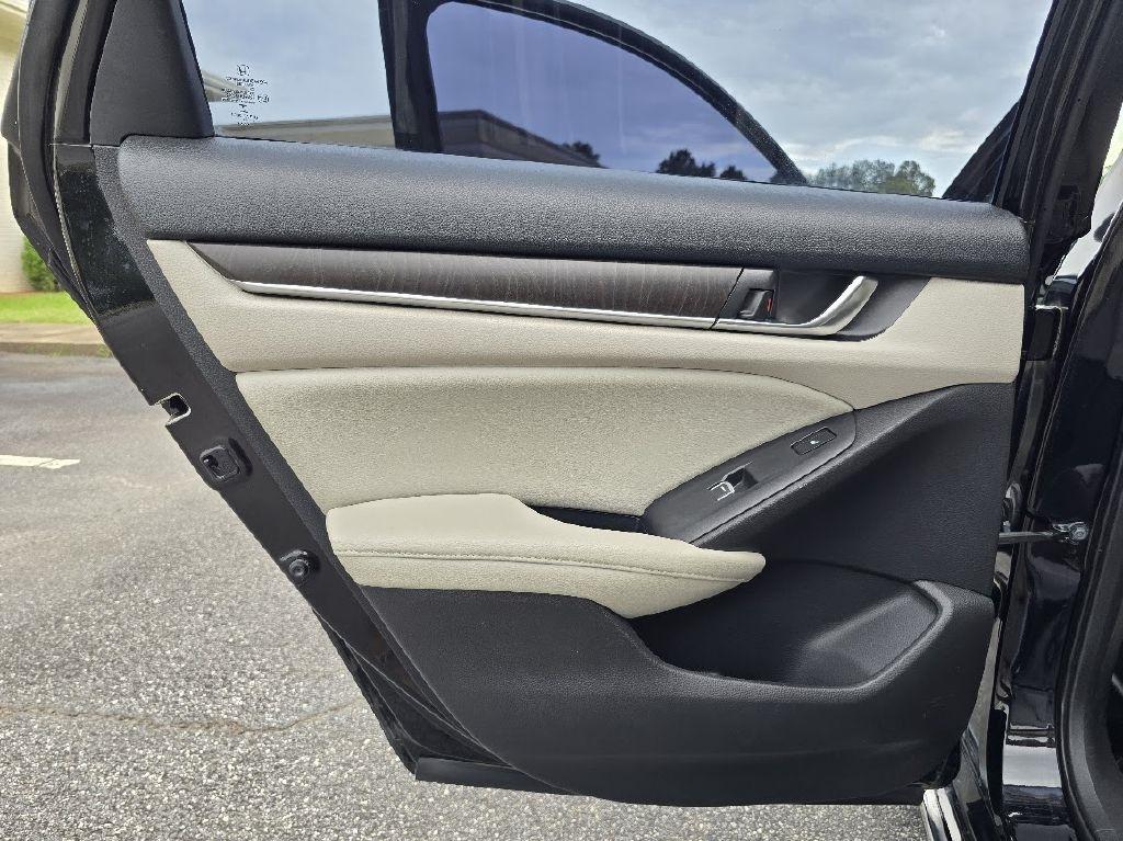 Honda Accord Touring CVT 2018