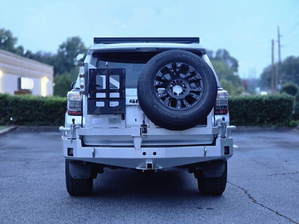 Toyota 4Runner SR5 4WD 2017