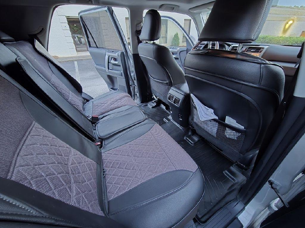 Toyota 4Runner SR5 4WD 2017