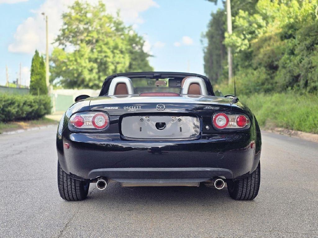 Mazda MX-5 Miata Grand Touring 2006