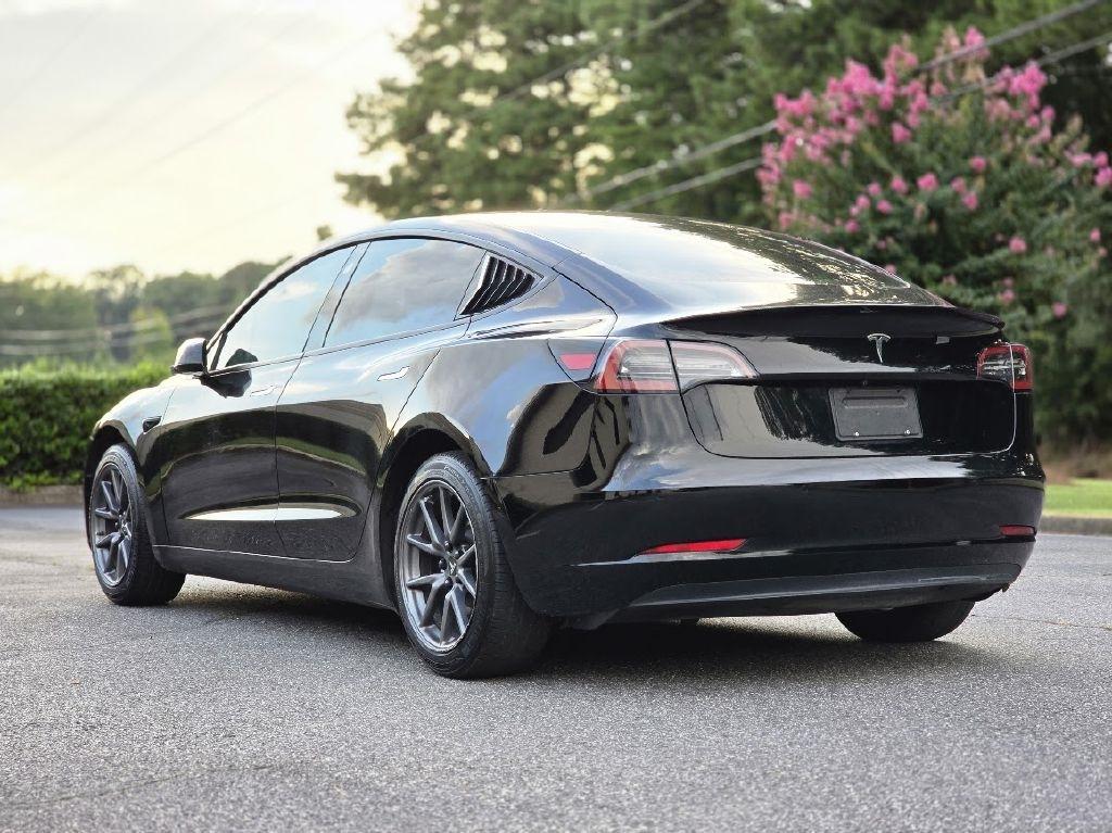 Tesla Model 3 Mid Range 2019