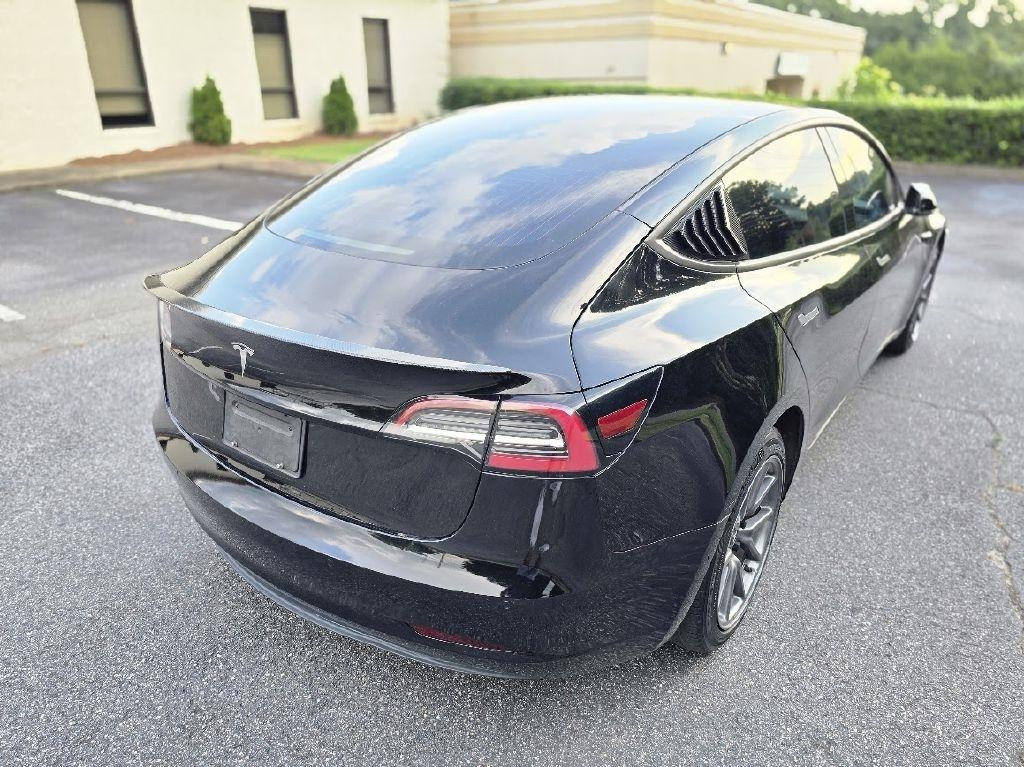 Tesla Model 3 Mid Range 2019