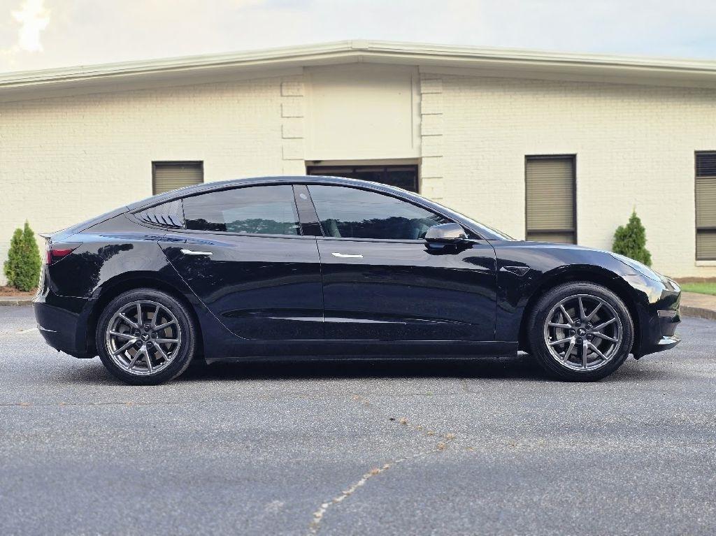 Tesla Model 3 Mid Range 2019