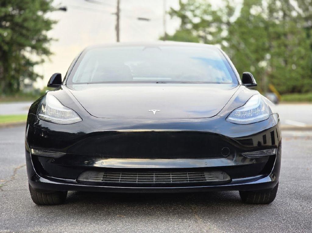 Tesla Model 3 Mid Range 2019