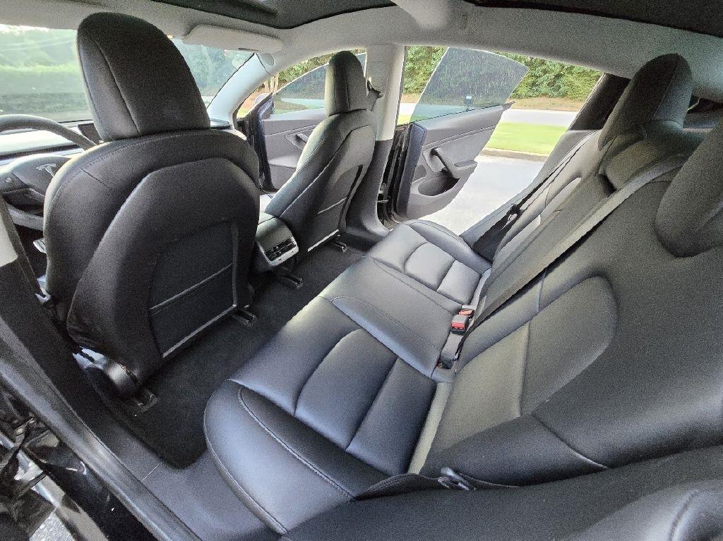 Tesla Model 3 Mid Range 2019