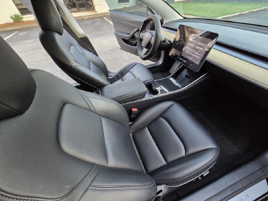 Tesla Model 3 Mid Range 2019
