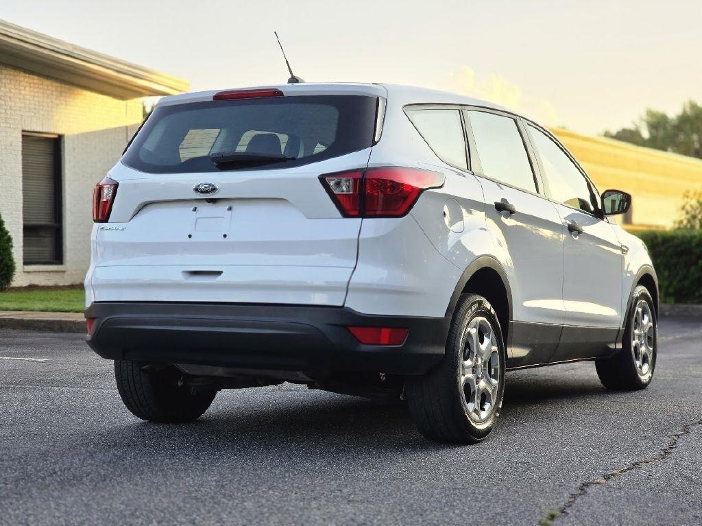 Ford Escape S FWD 2019