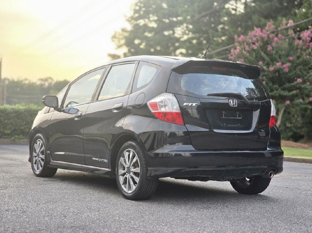 Honda Fit Sport 5-Speed AT 2013