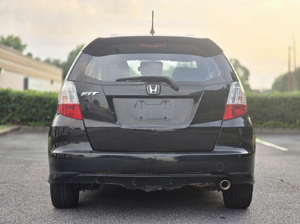 Honda Fit Sport 5-Speed AT 2013