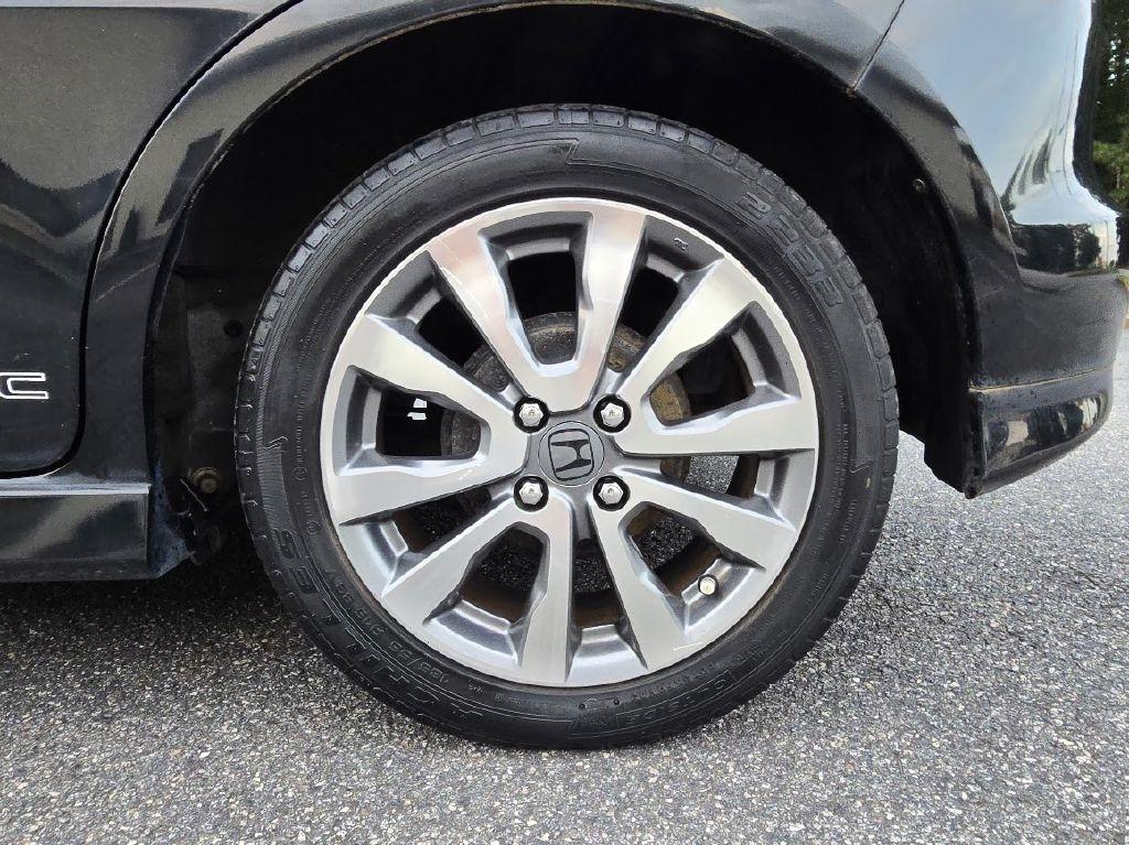 Honda Fit Sport 5-Speed AT 2013