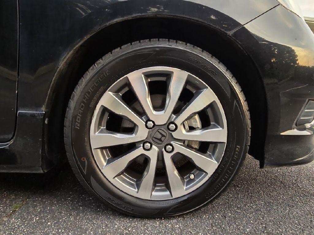 Honda Fit Sport 5-Speed AT 2013