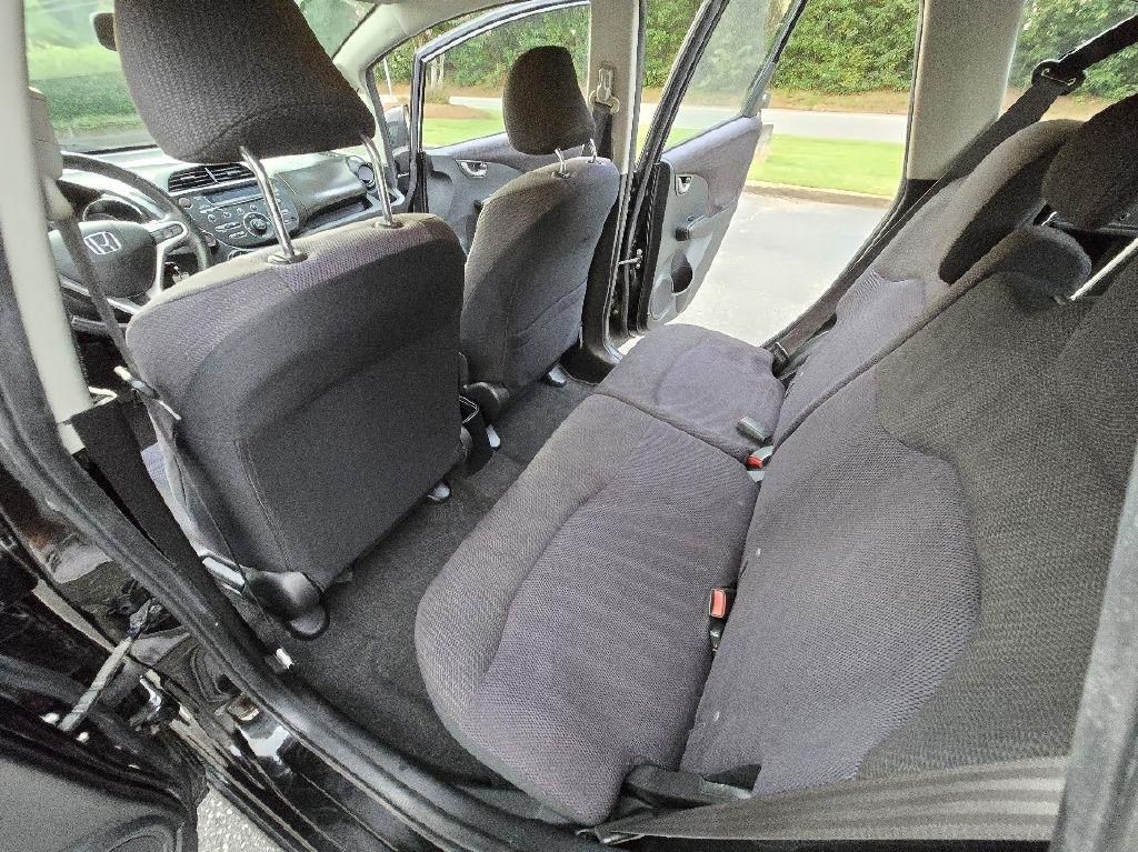 Honda Fit Sport 5-Speed AT 2013
