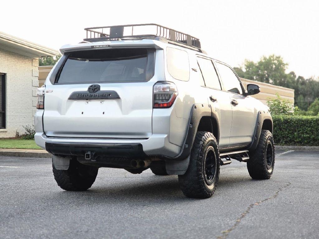Toyota 4Runner SR5 4WD 2018