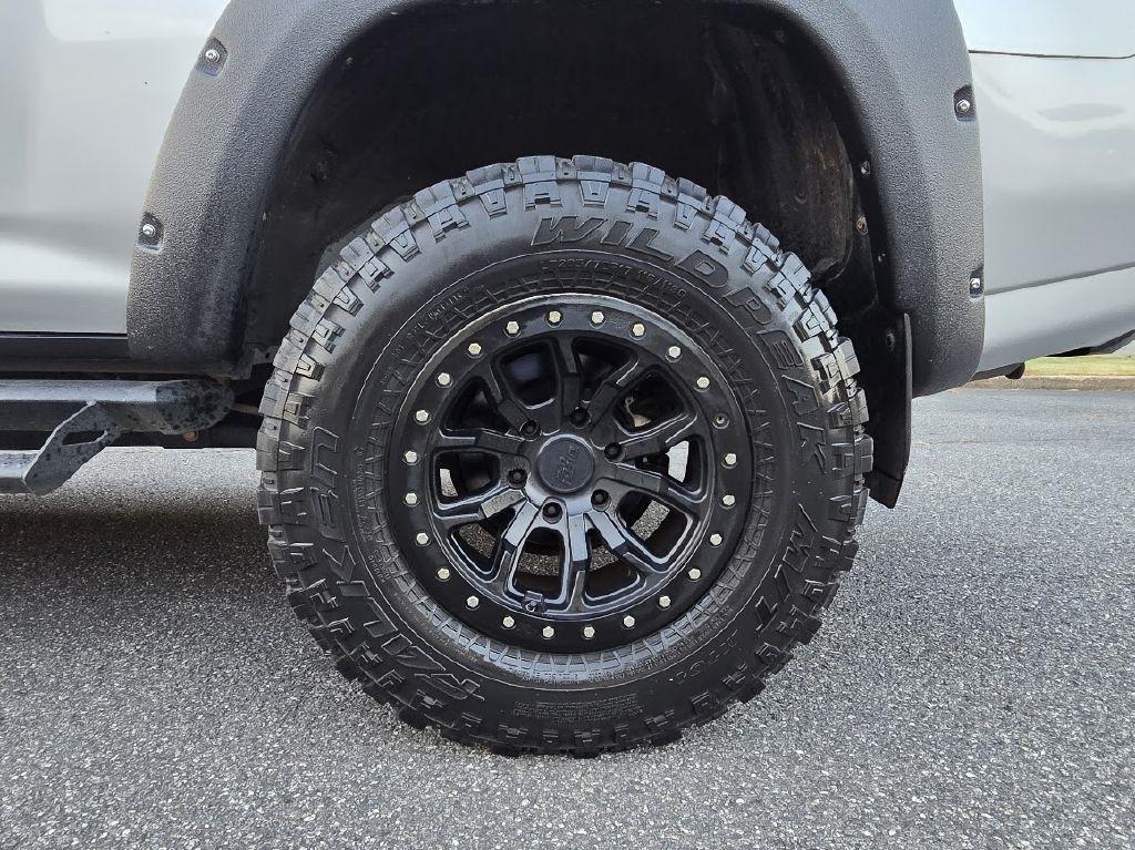 Toyota 4Runner SR5 4WD 2018