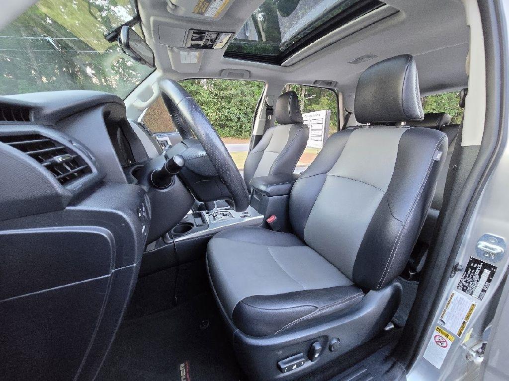 Toyota 4Runner SR5 4WD 2018
