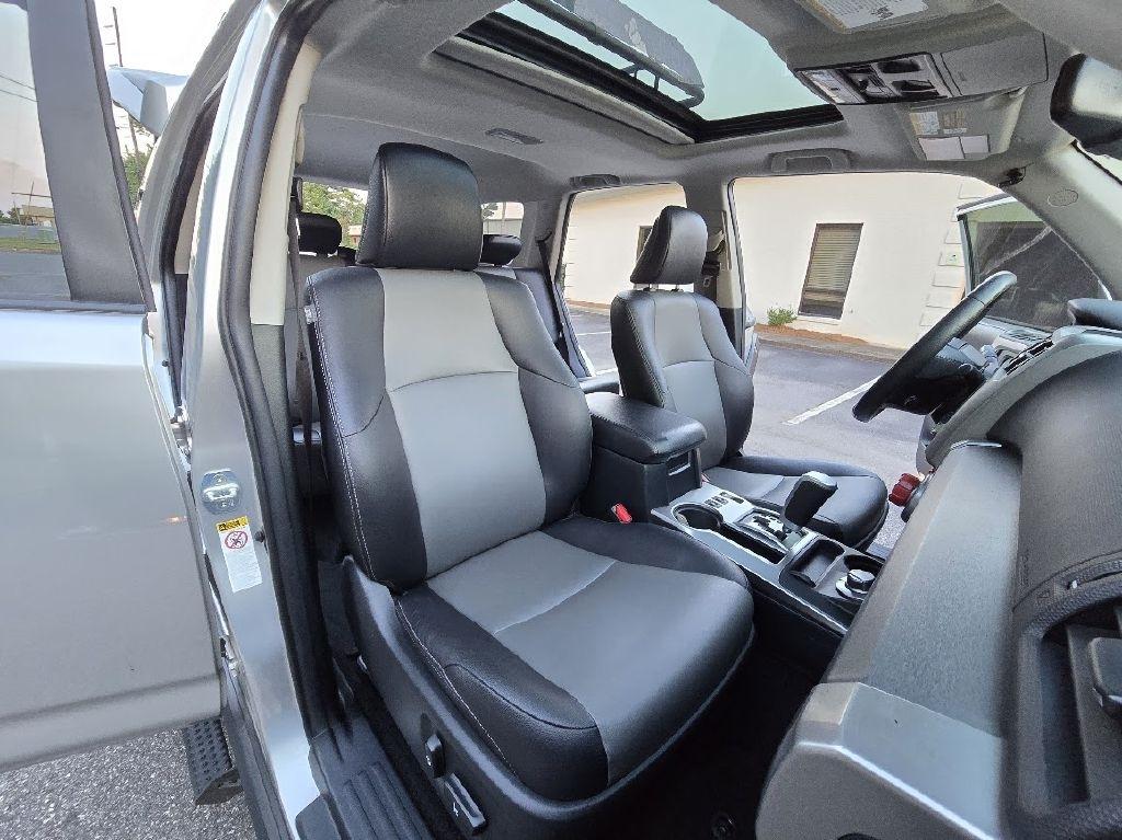 Toyota 4Runner SR5 4WD 2018