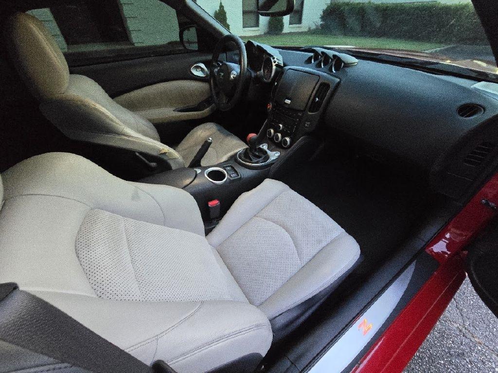 Nissan 370Z Coupe 2009