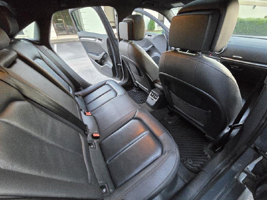 Audi A3 2.0T Premium Plus quattro S tronic 2017