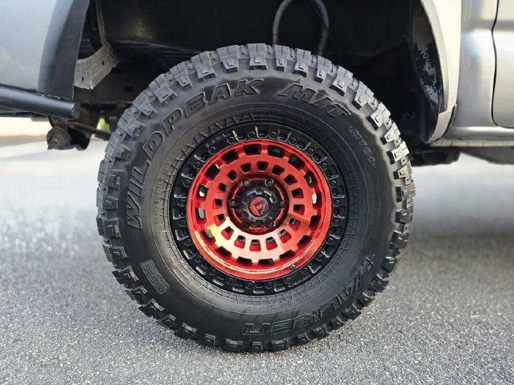 Toyota Tacoma SR5 Double Cab Long Bed V6 6AT 2WD 2018