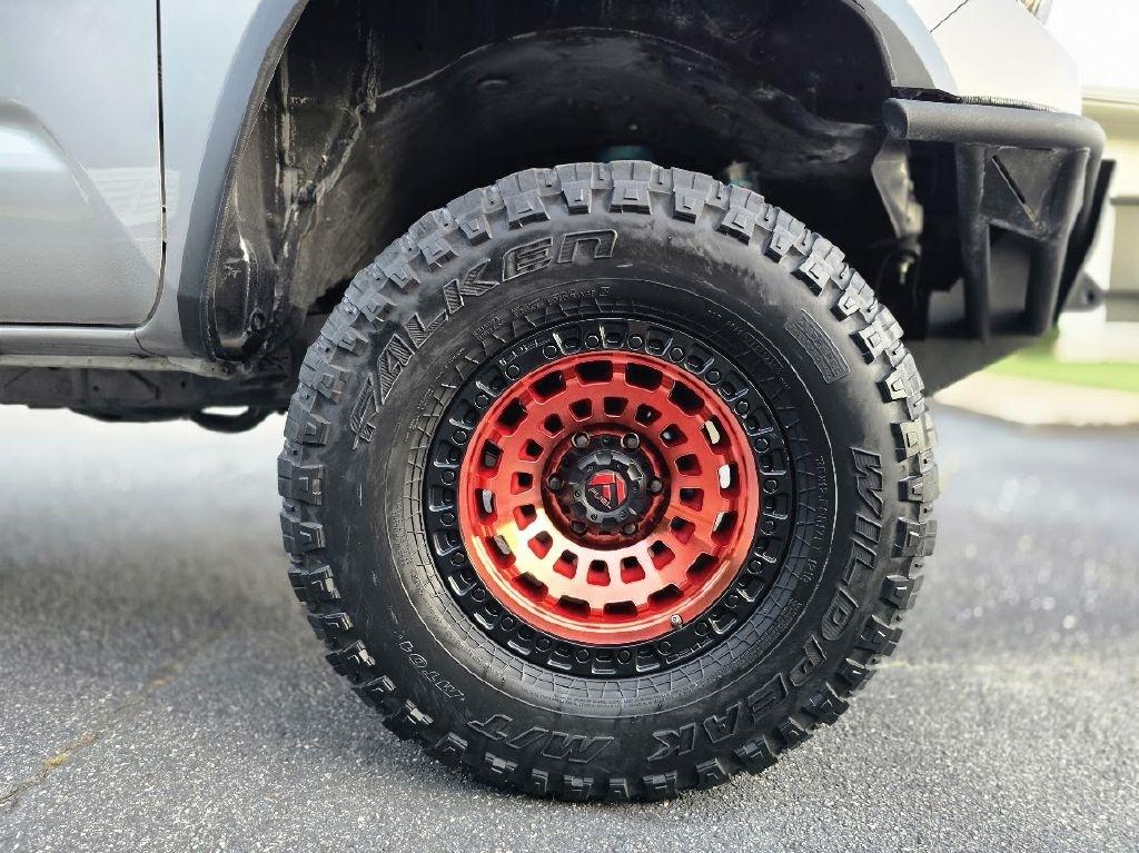 Toyota Tacoma SR5 Double Cab Long Bed V6 6AT 2WD 2018