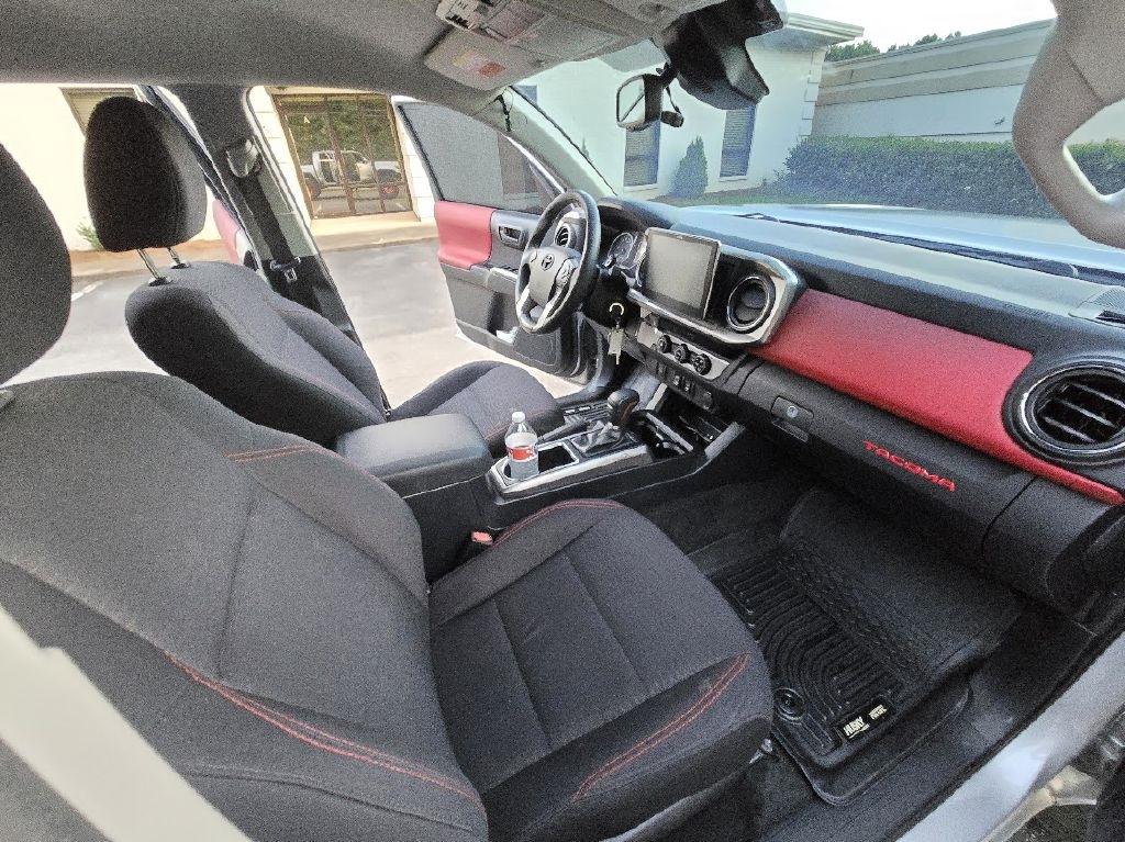 Toyota Tacoma SR5 Double Cab Long Bed V6 6AT 2WD 2018