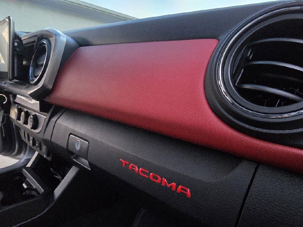 Toyota Tacoma SR5 Double Cab Long Bed V6 6AT 2WD 2018