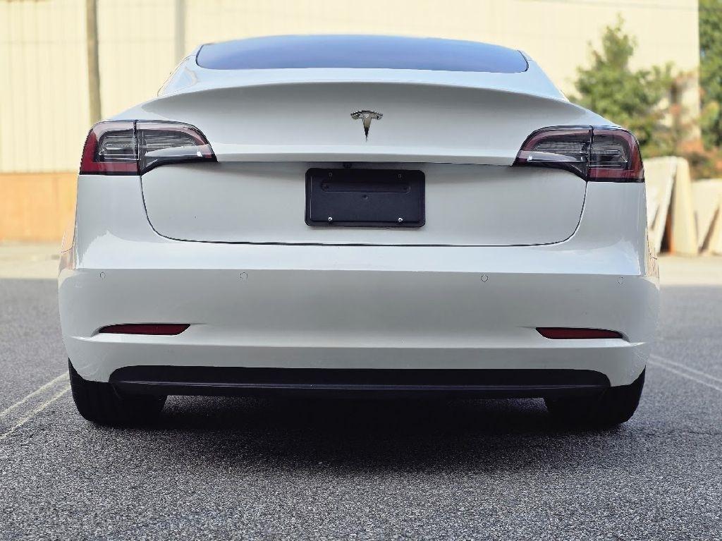 Tesla Model 3 Standard Range Plus 2021