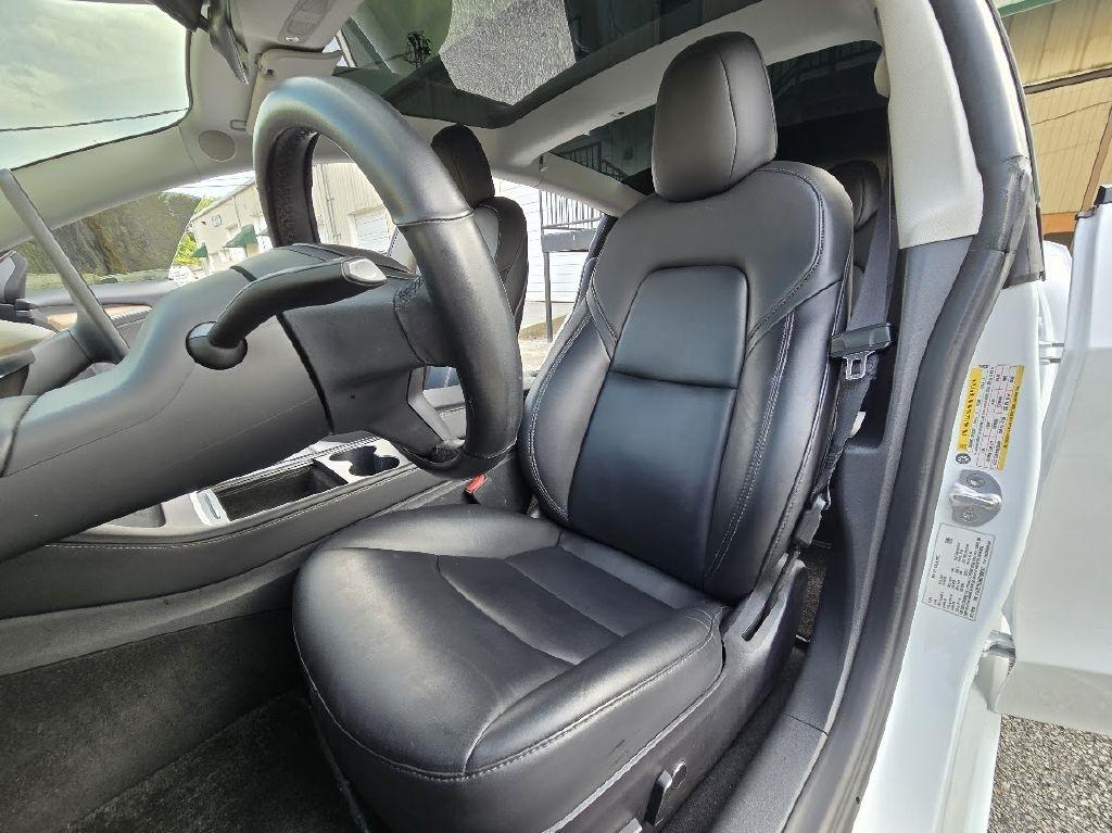 Tesla Model 3 Standard Range Plus 2021