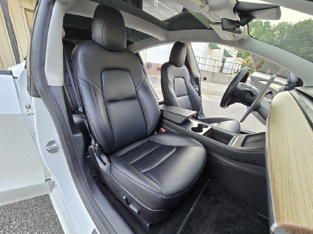 Tesla Model 3 Standard Range Plus 2021