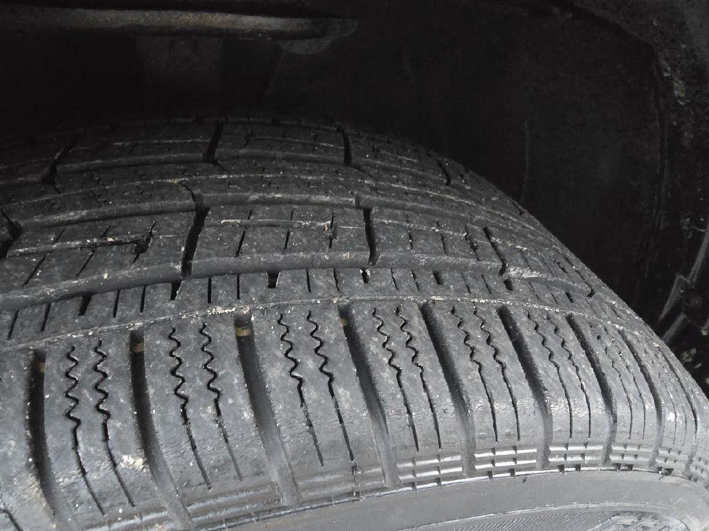 Toyota RAV4 Sport I4 4WD 2008