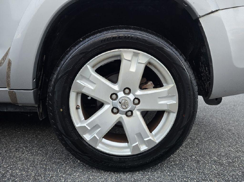 Toyota RAV4 Sport I4 4WD 2008