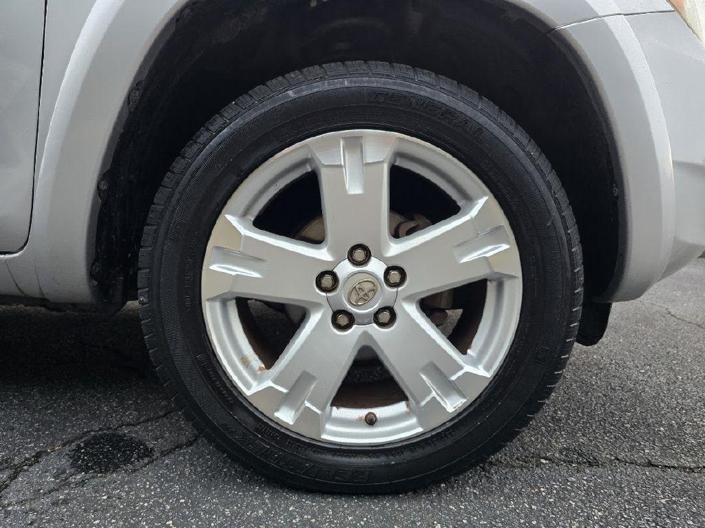 Toyota RAV4 Sport I4 4WD 2008