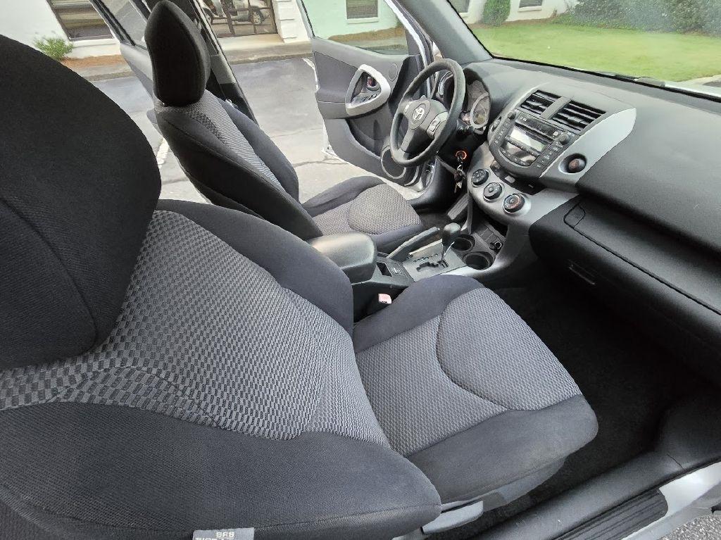 Toyota RAV4 Sport I4 4WD 2008