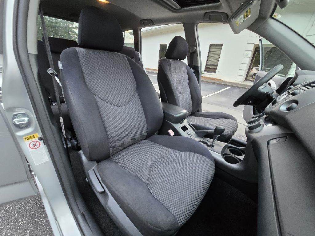 Toyota RAV4 Sport I4 4WD 2008