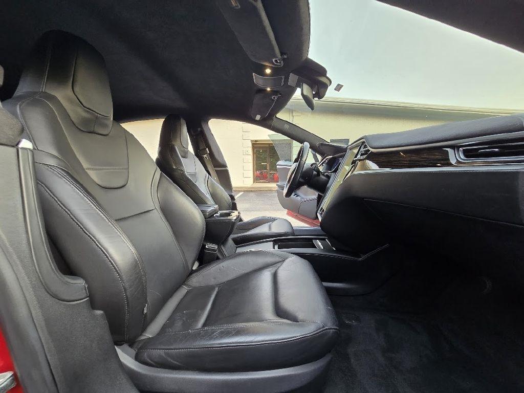 Tesla Model S 90D 2016