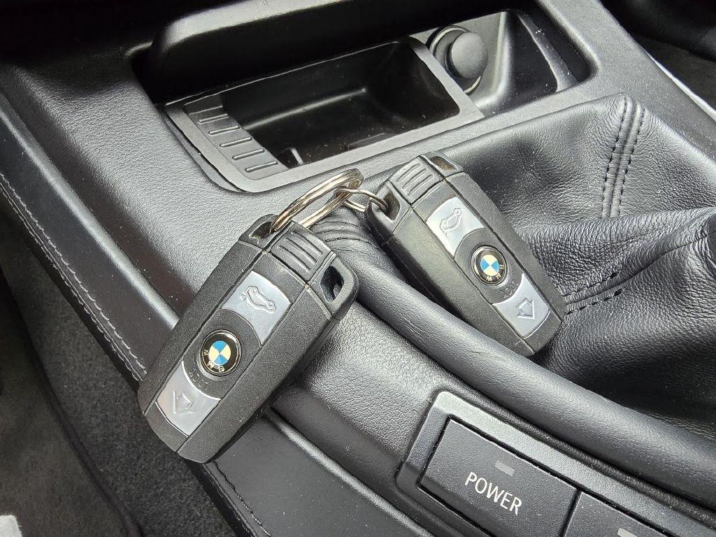 BMW M3 Sedan 2008