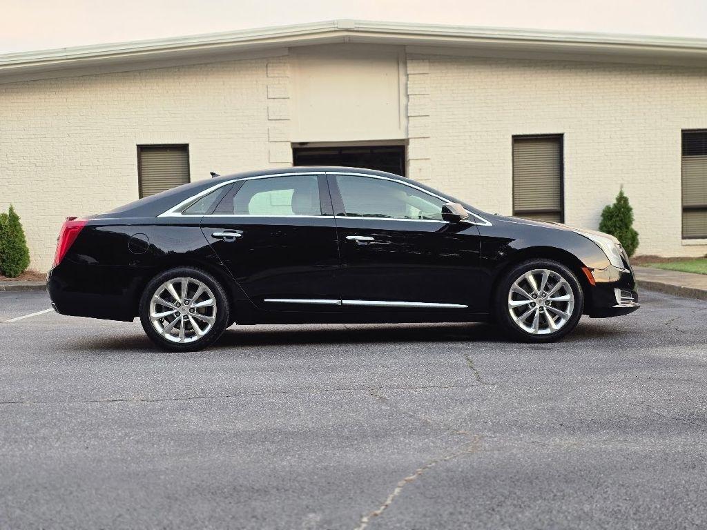 Cadillac XTS Luxury AWD 2013