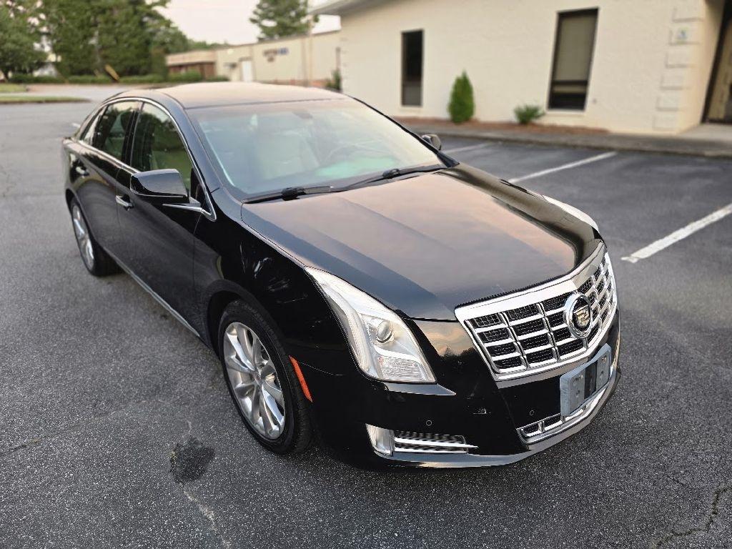 Cadillac XTS Luxury AWD 2013