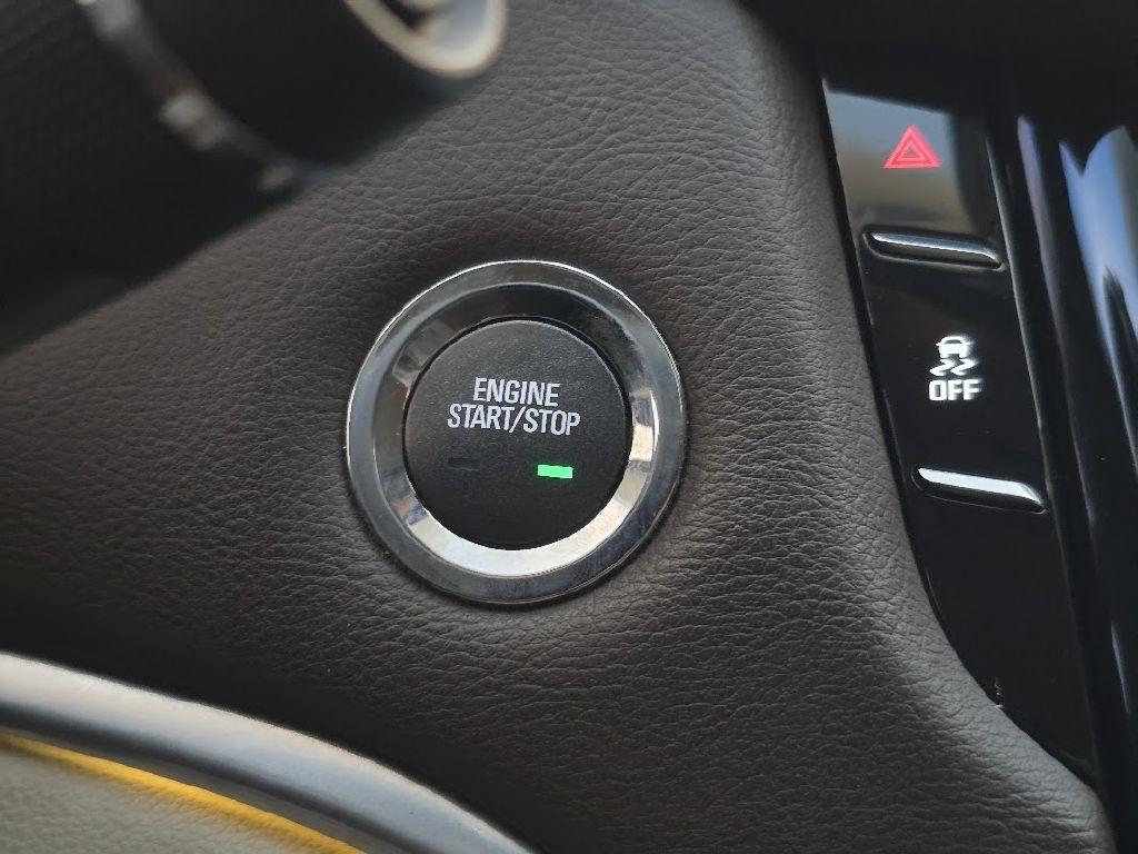 Cadillac XTS Luxury AWD 2013