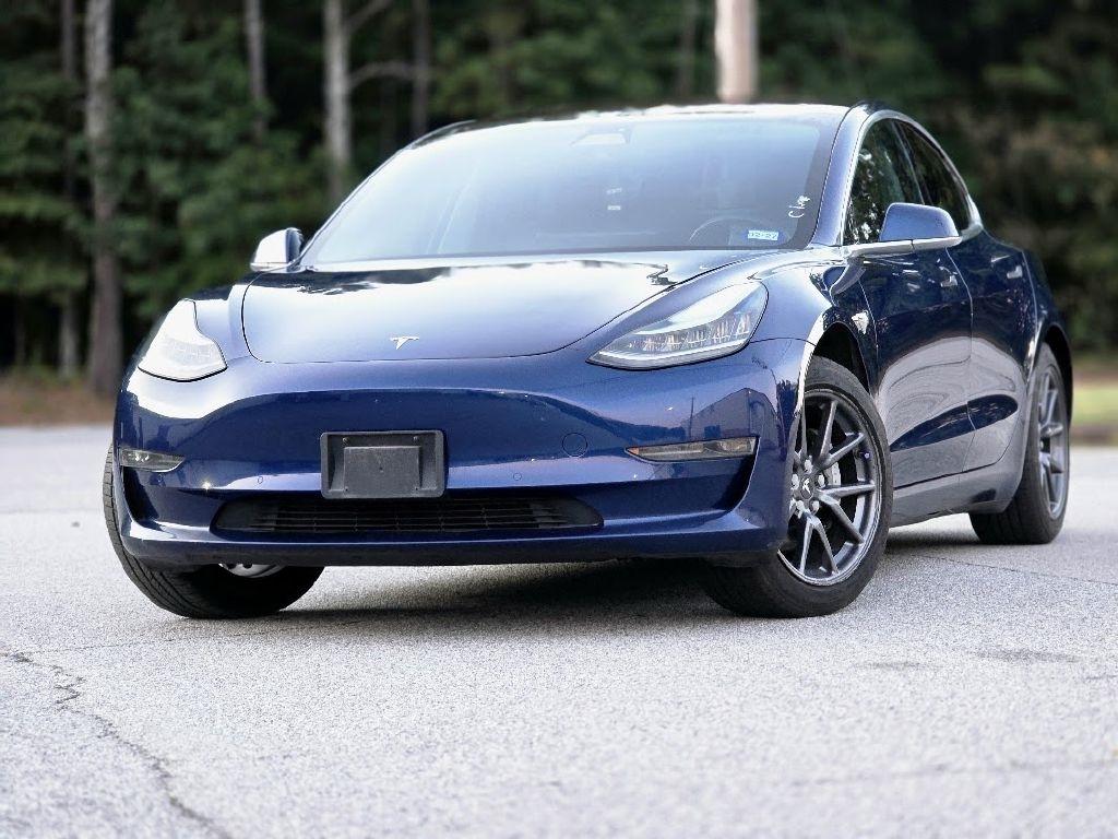 Tesla Model 3 Base 2018