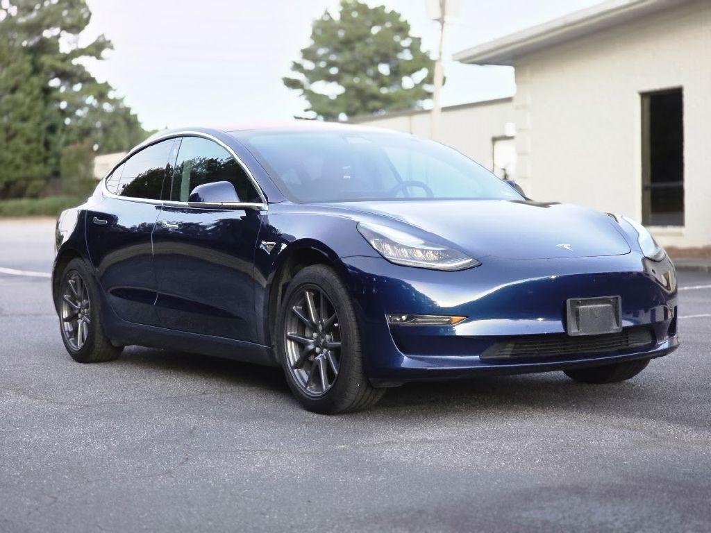 Tesla Model 3 Base 2018