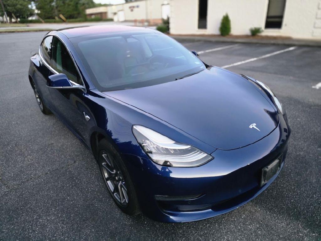 Tesla Model 3 Base 2018