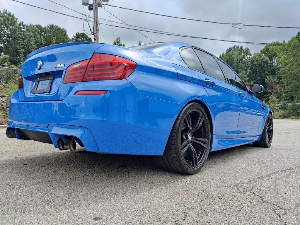 BMW M5 Sedan 2014