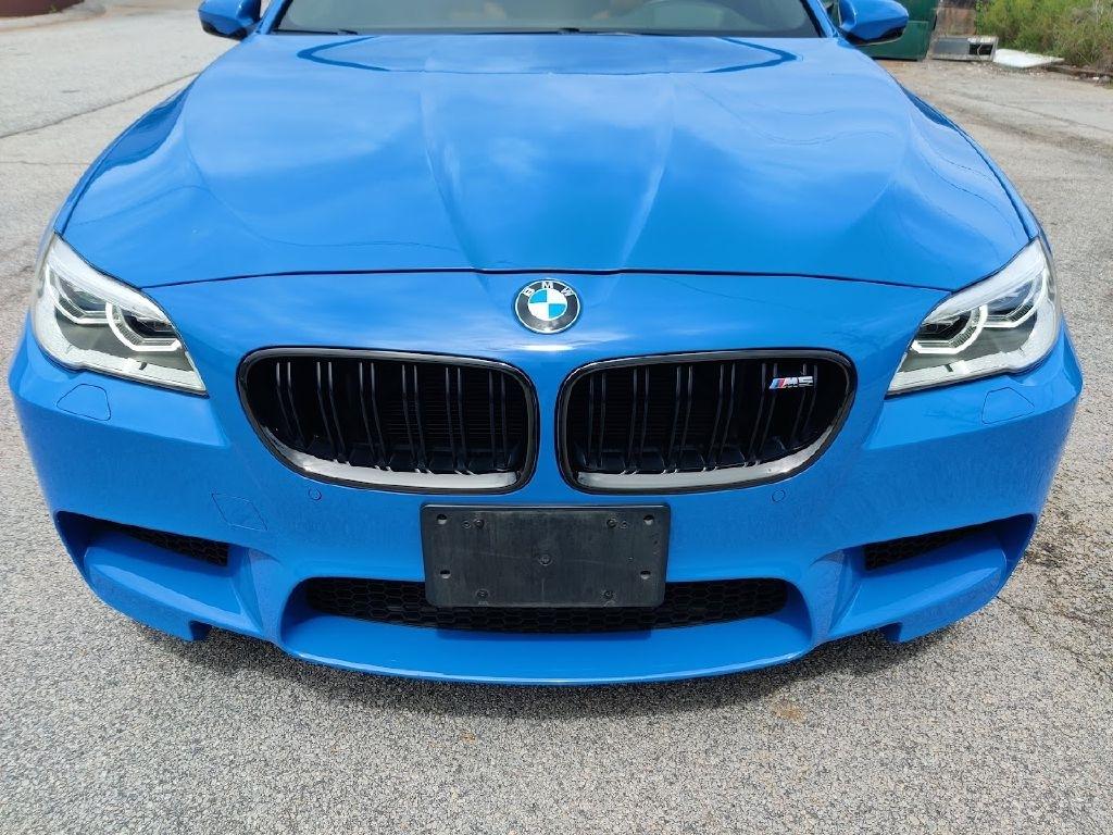 BMW M5 Sedan 2014
